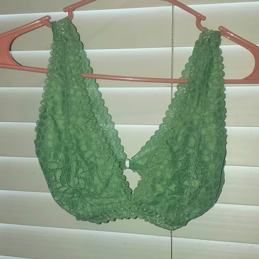Small Green Lace Bra